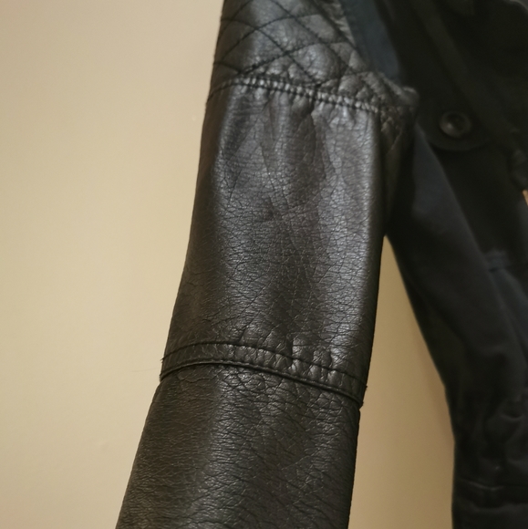 Sleek Garage Jacket/Parka - Picture 7 of 8